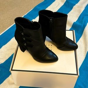 White House Black Market Bootys